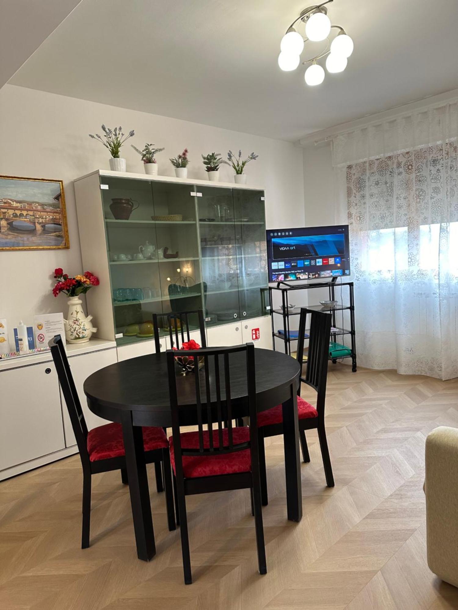 Dario'S House Apartment Scandicci Ngoại thất bức ảnh